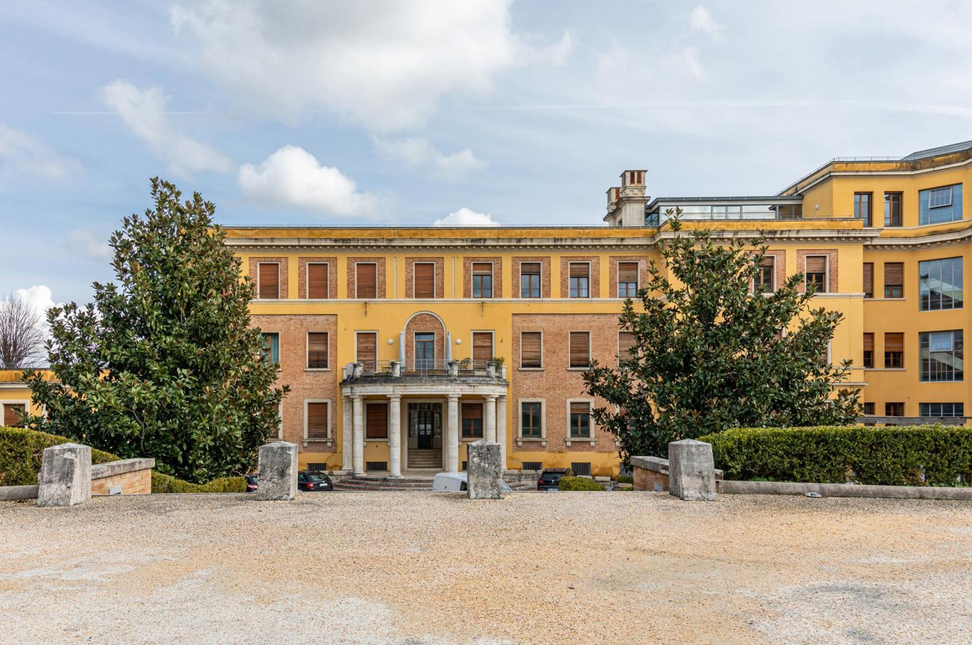 Porta Tufi Luxury With Private Parking! Appartamento Siena