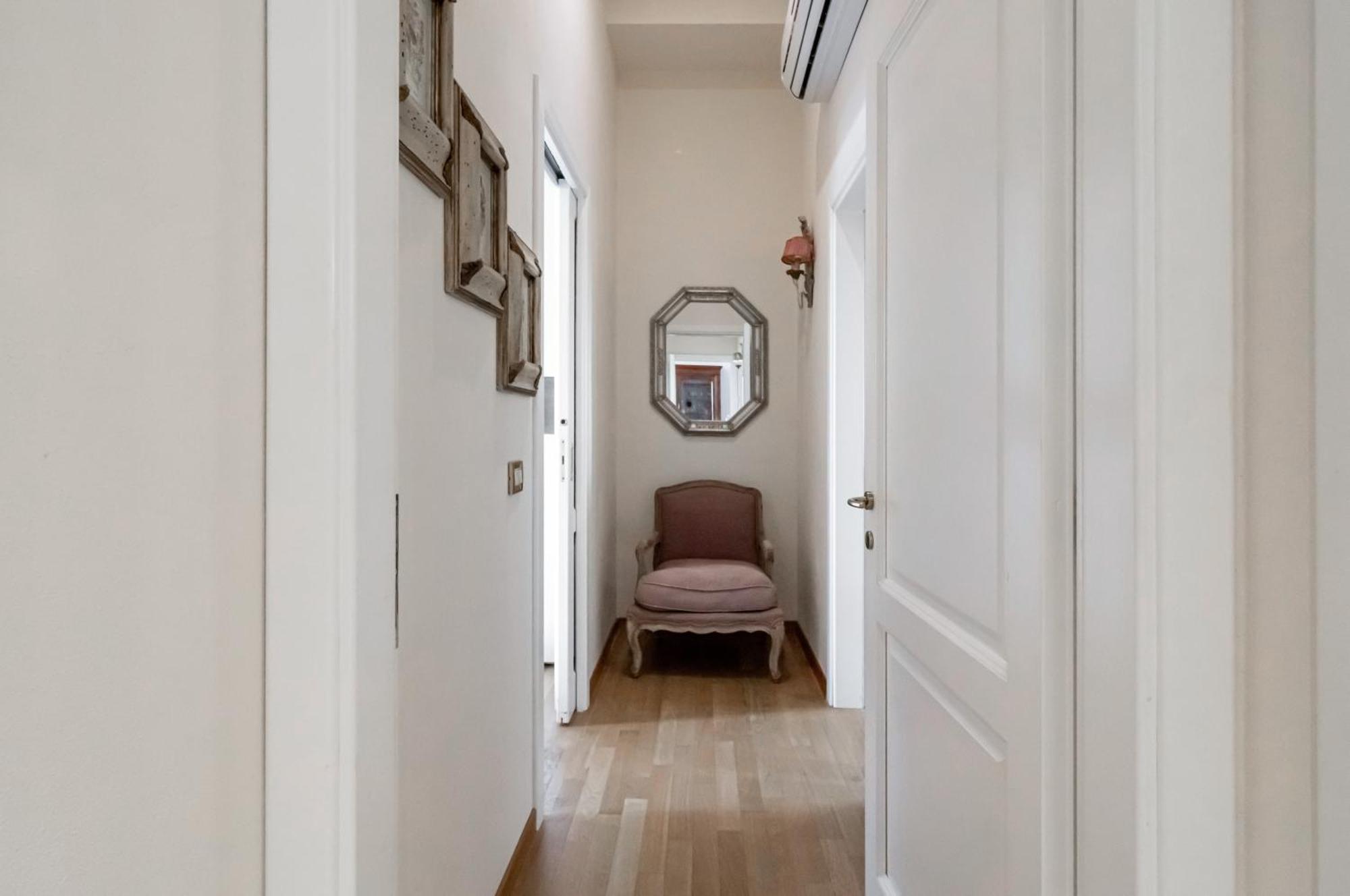 Porta Tufi Luxury With Private Parking! Appartamento *